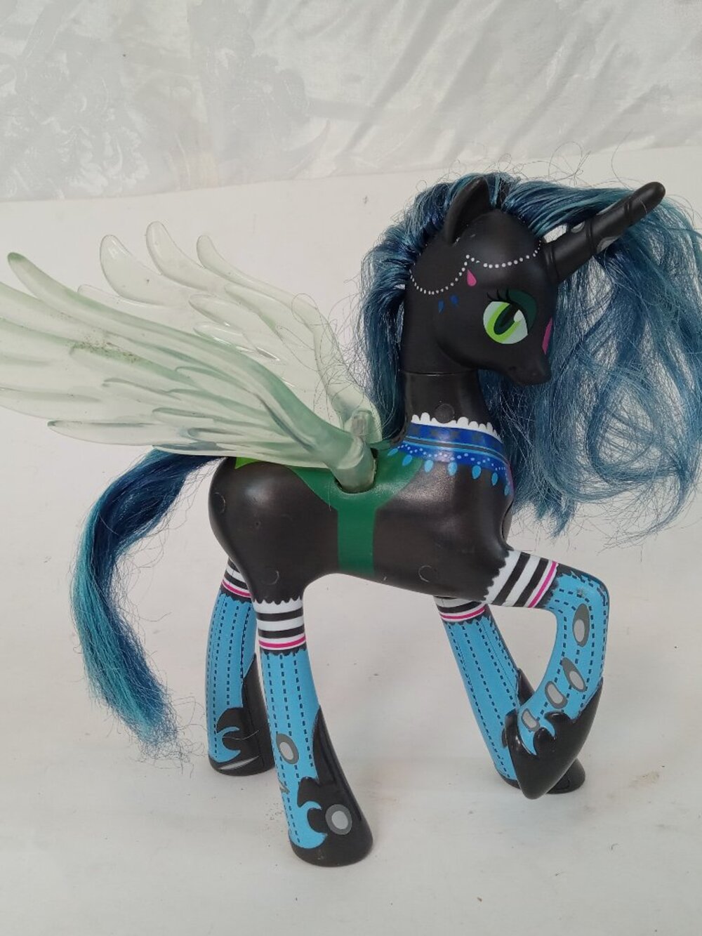 Hasbro My Little Pony Queen Chrysalis Talking Light Up Unicorn 2013 MLP Works